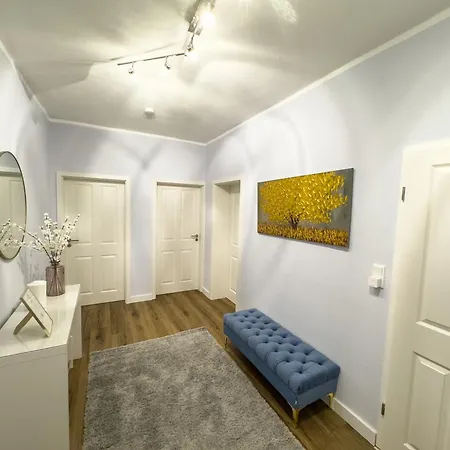 Messenah Fuer 8 Gaeste Mit Privateingang Appartement Hannover